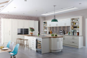 Before and After of a Traditional Mixed Metal Kitchen Remodel